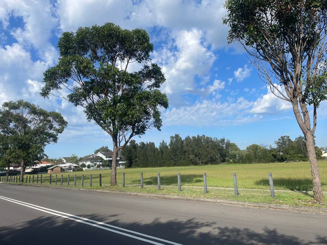 walking near me in Davistown Memorial Park in autumn