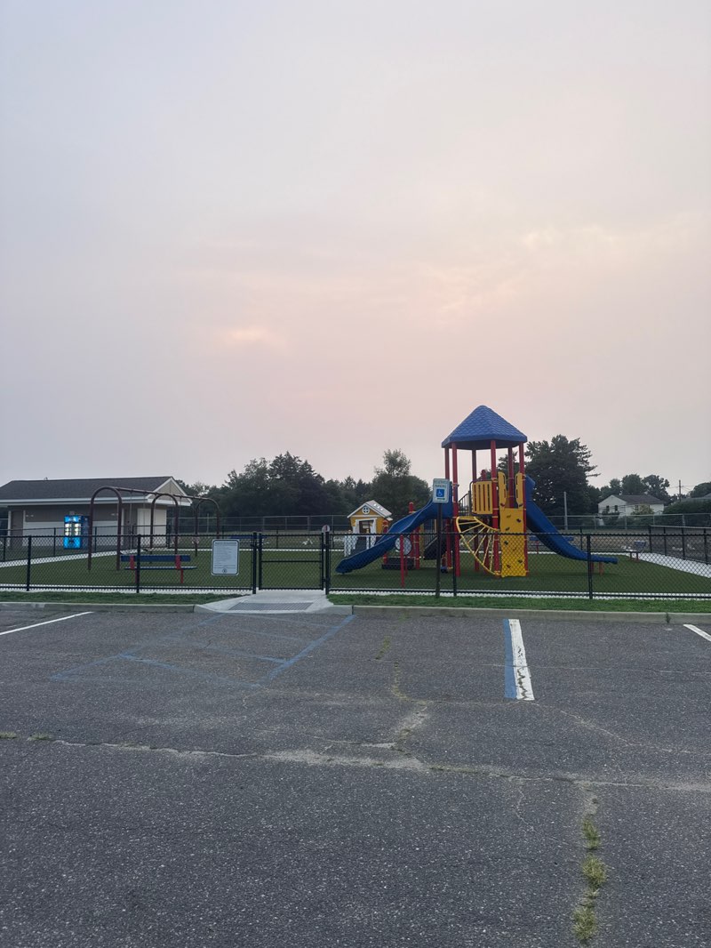 walking near me in Town of Smithtown - Cy Donnelly Park in autumn