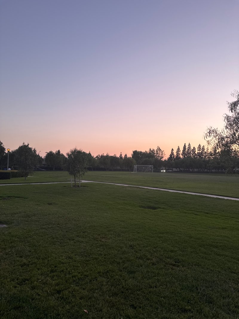walking near me in Valencia Park in summer