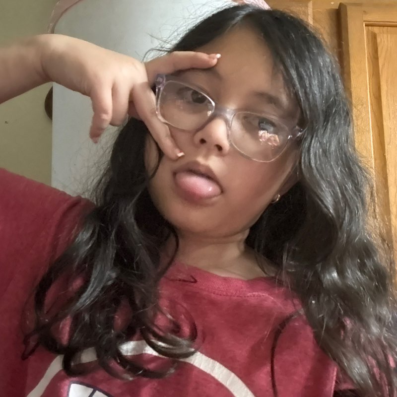 NoelaniRoyster