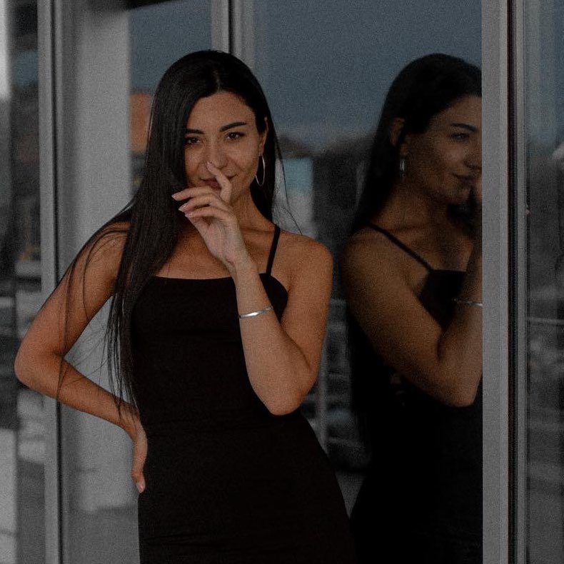 Ани Аджинян icon