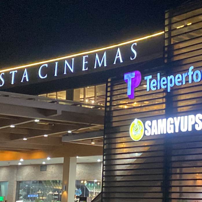 Travelita Vhick post 2