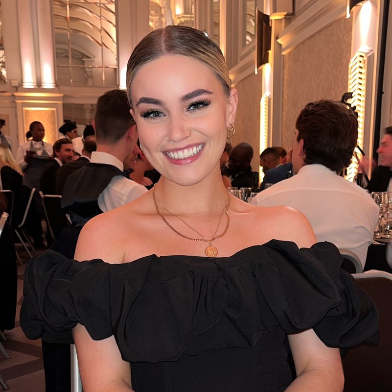 Lauren profile