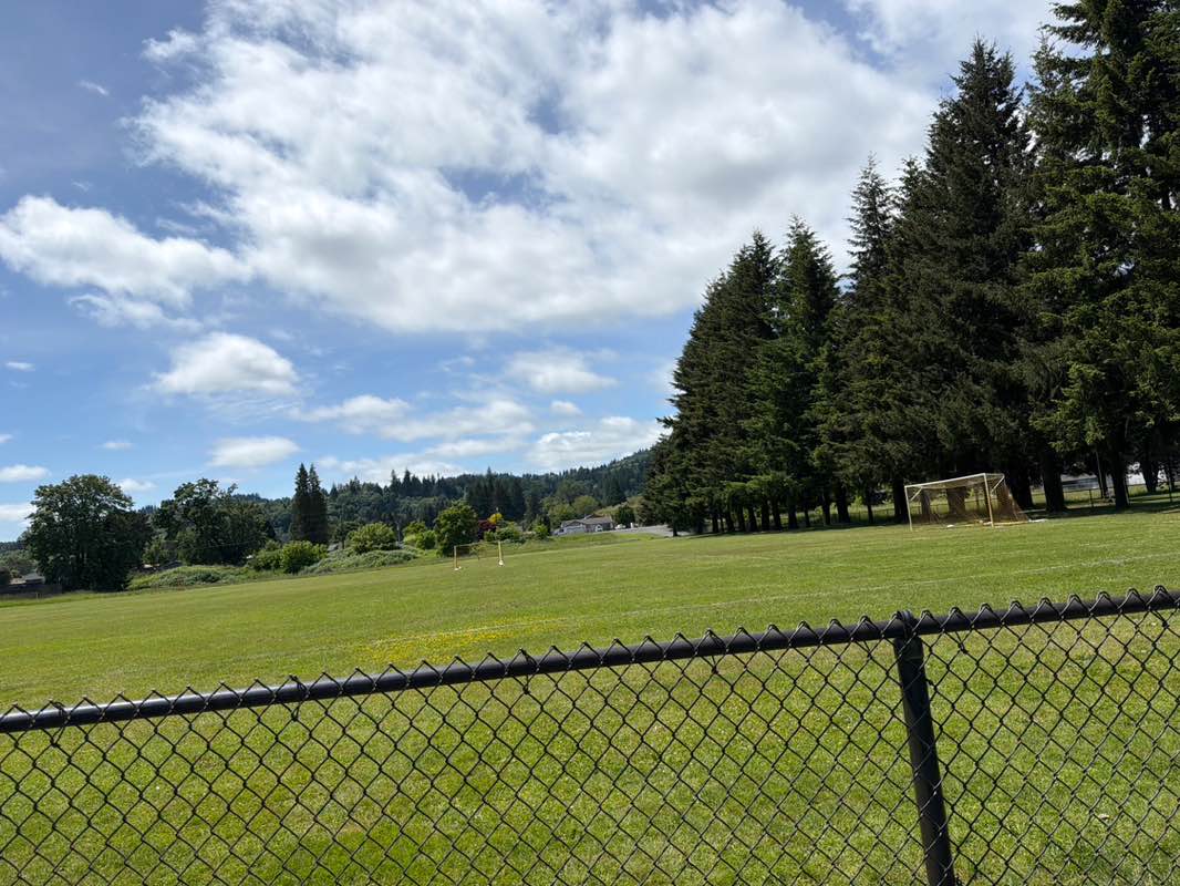 walking near me in Riverside County Park in summer