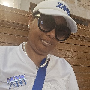 Dr. Viva (SZZ) profile