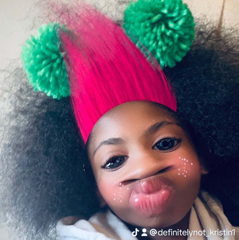 kristy rose 🩵 profile