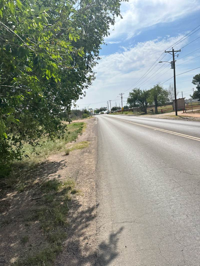 walking near me in Windlands Park in winter