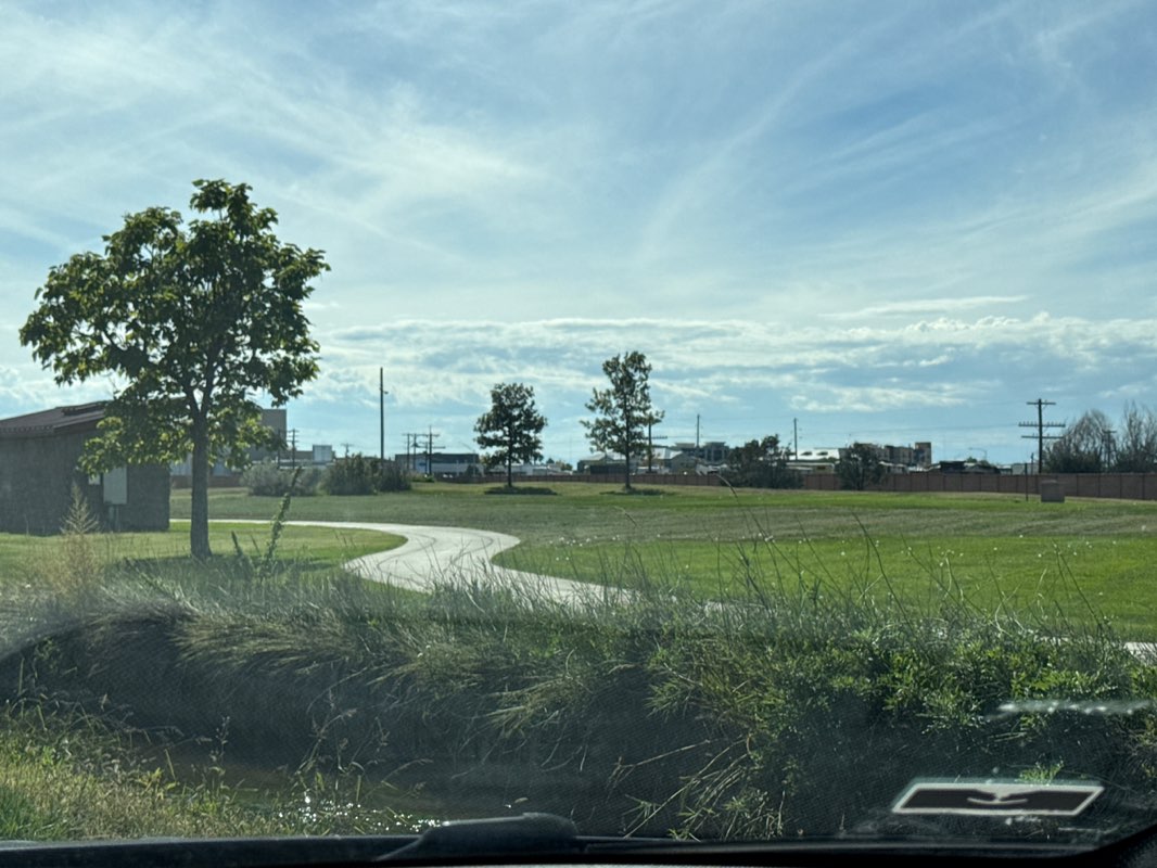 walking near me in Mayeda Park in autumn