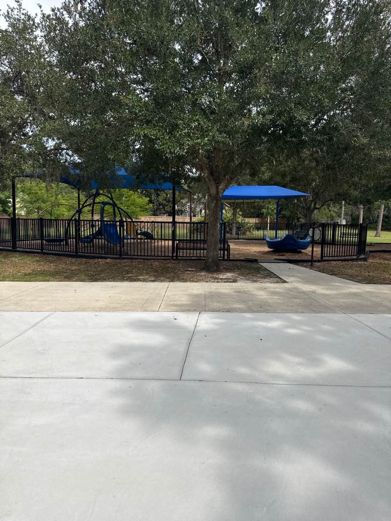 walking near me in Sam Smith Memorial Park in summer
