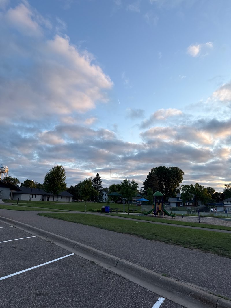 walking near me in Riverwind Park in summer