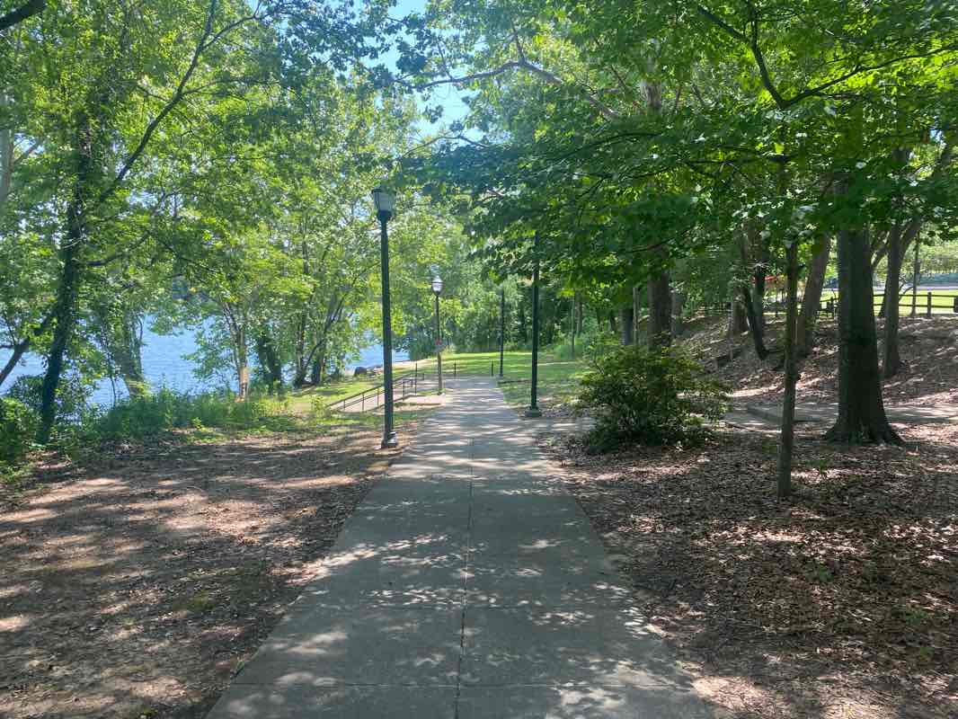 walking near me in Queen City Park in winter
