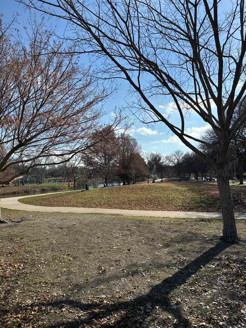 walking near me in Cottonwood Park in winter