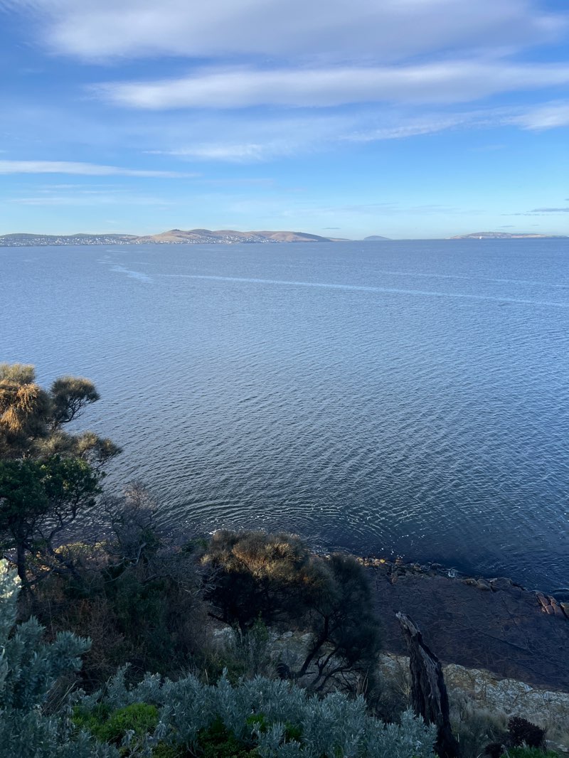 walking near me in Kangaroo Bluff Historic Site in spring