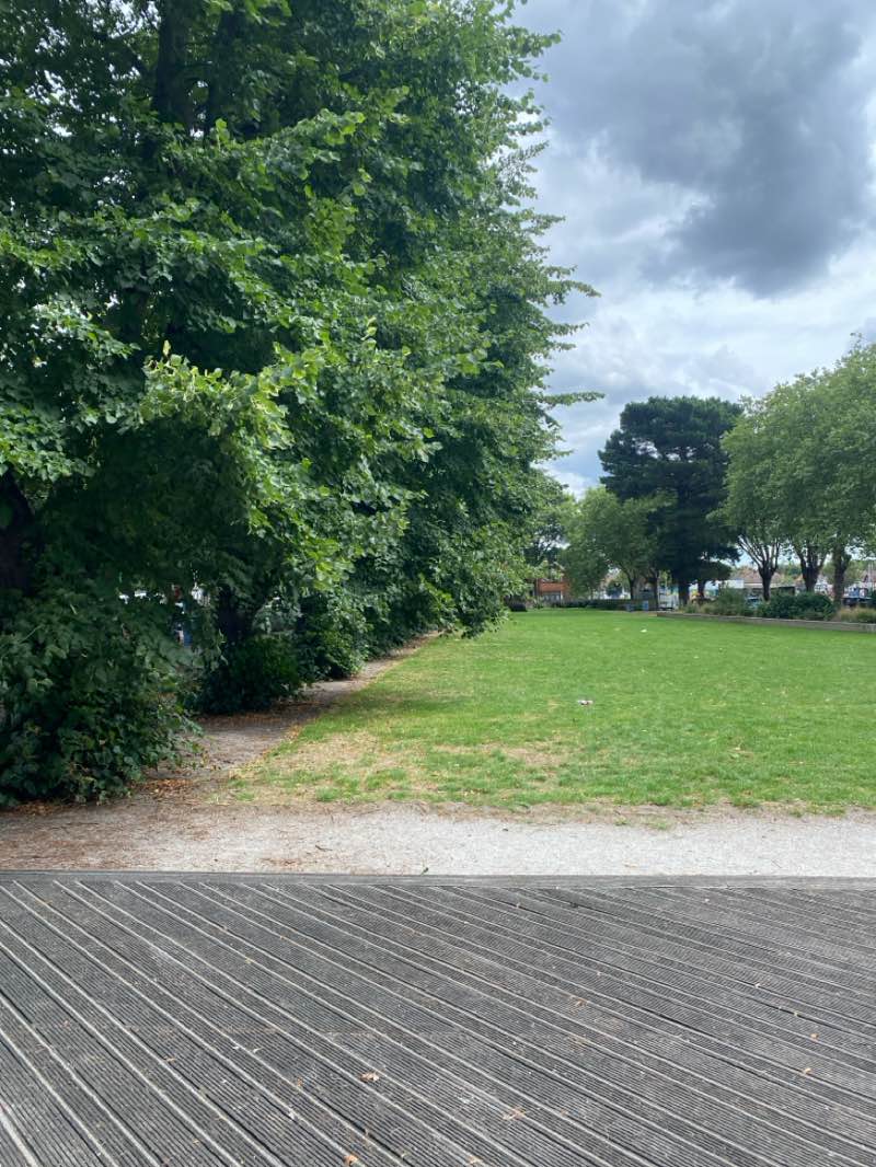 walking near me in Warrior Square Gardens in autumn