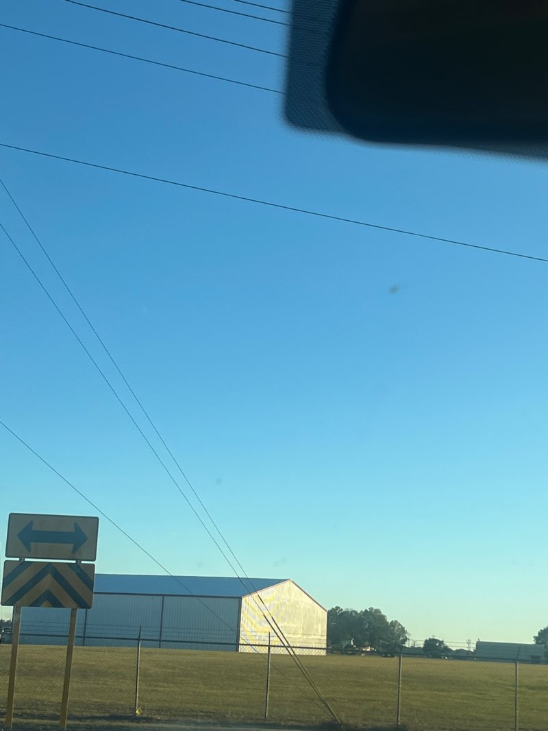 walking near me in Van de Graaff Arboretum & Historic Bridge Park in autumn