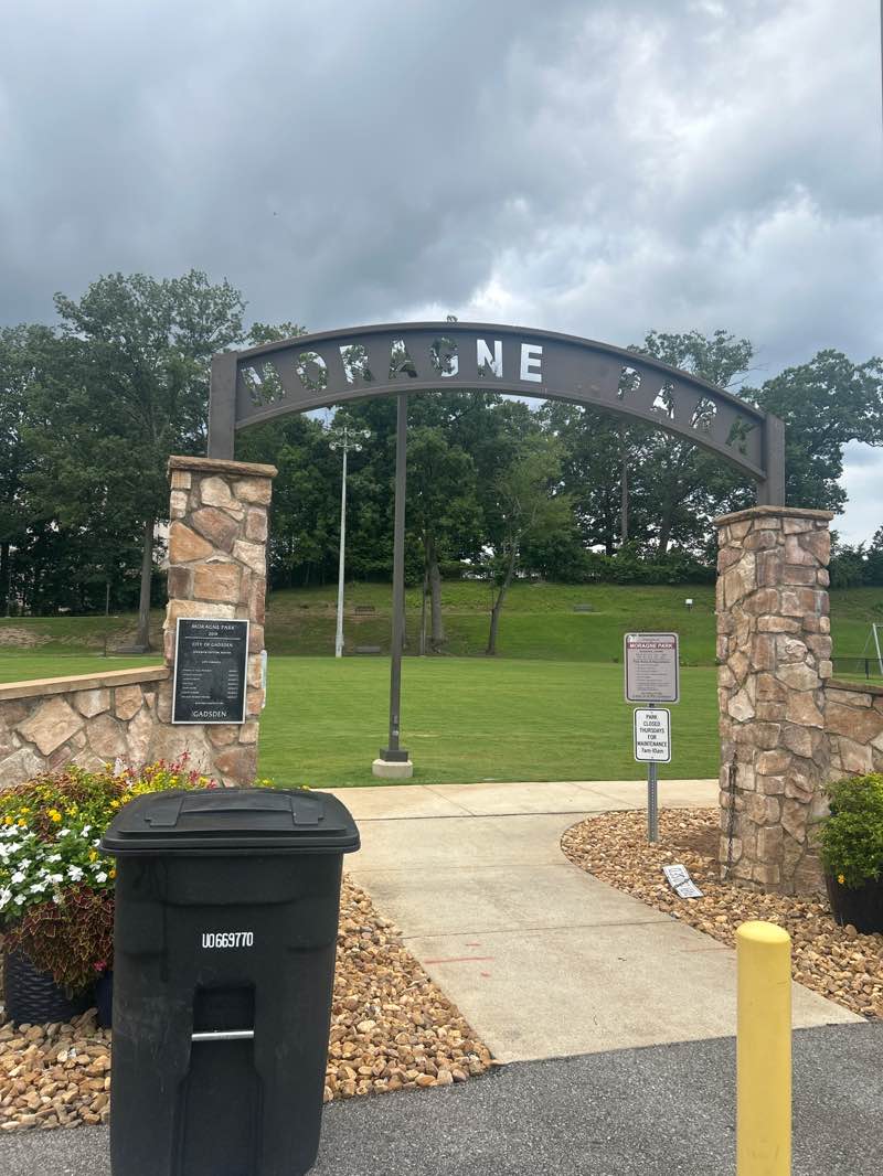 walking near me in Gadsden Moragne Park in summer