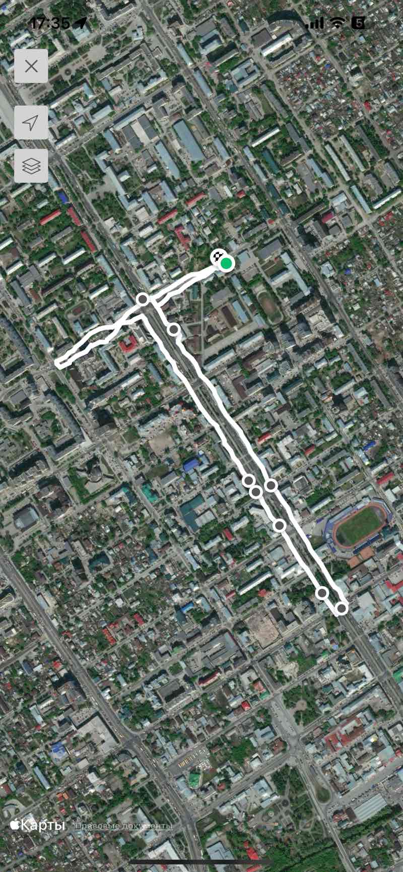 walking near me in аллея Ветеранов in winter