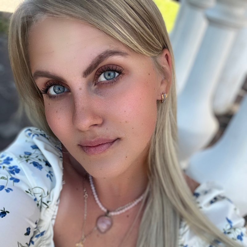 Александра profile
