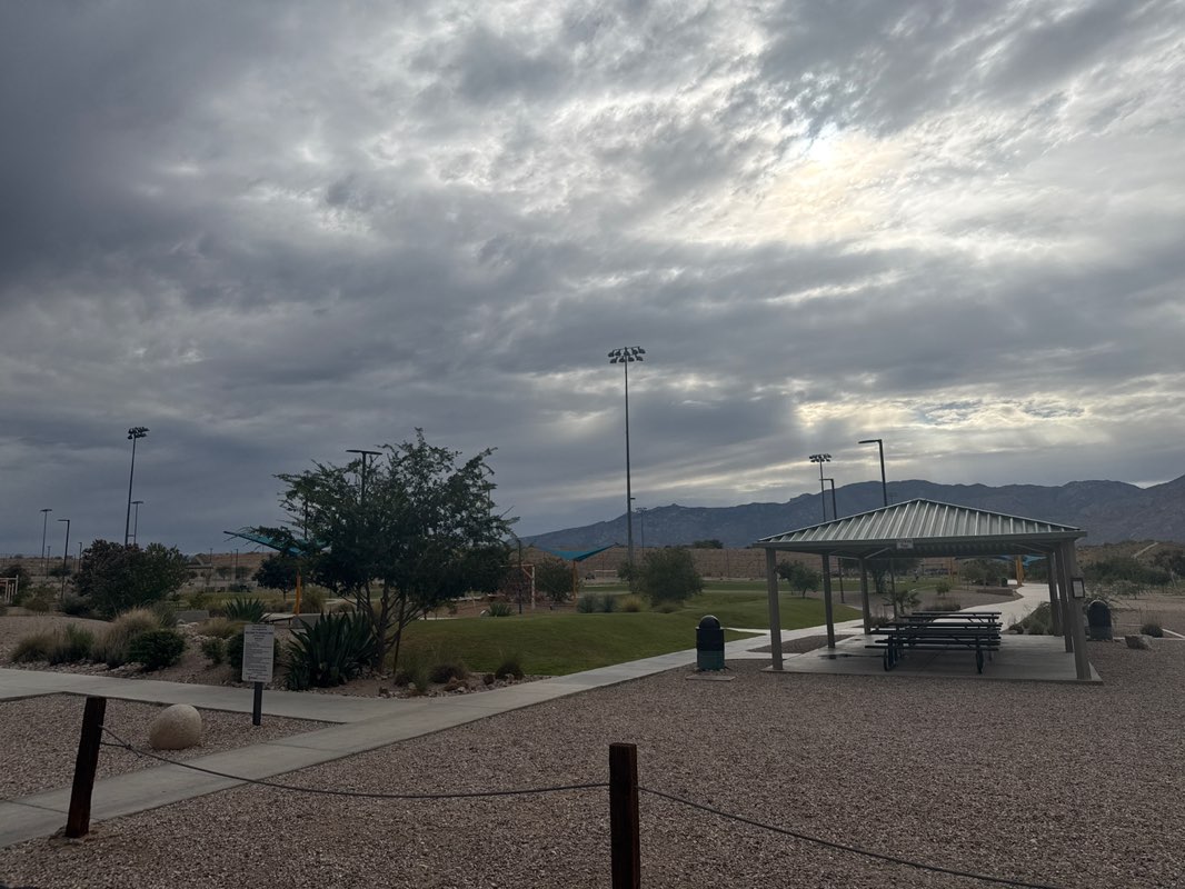 walking near me in Naranja Townsite Park in summer