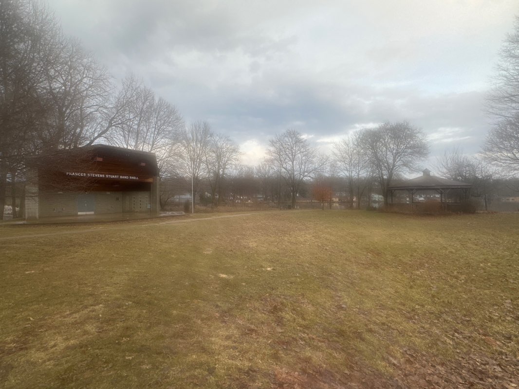 walking near me in Stuart's Landing in spring