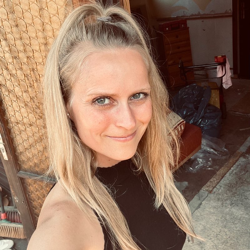 Lydia🧘🏼‍♀️ profile