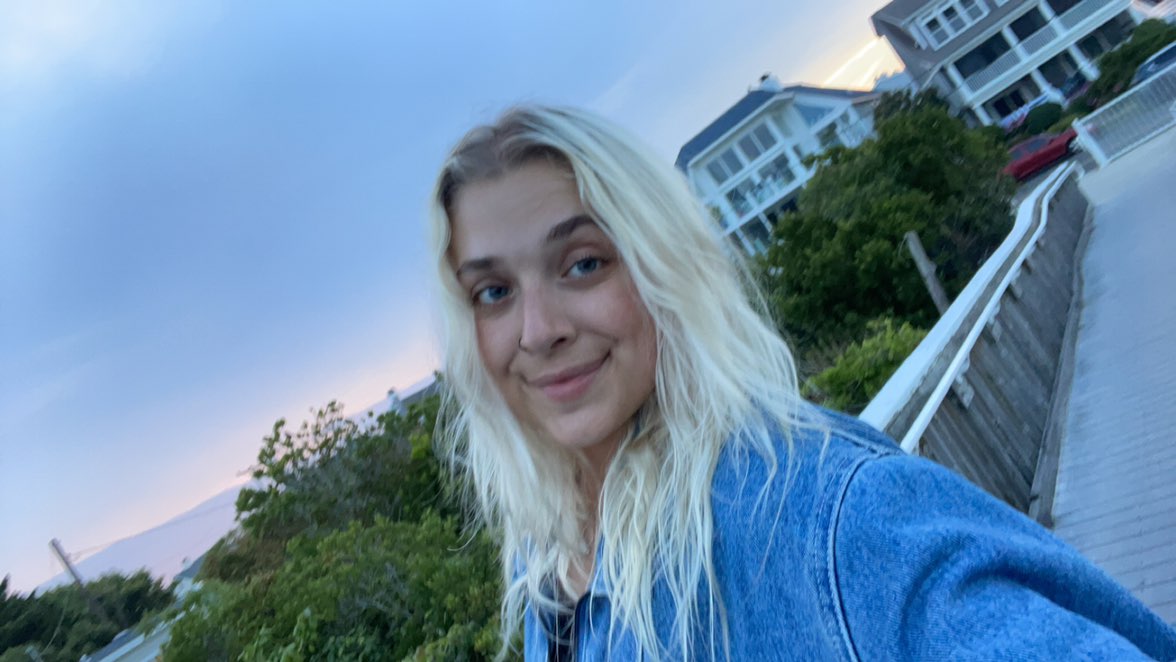 🪴🐚🍄 𝓜𝓪𝓬𝓴𝓮𝓷𝔃𝓲𝓮🍄🐚🪴 profile