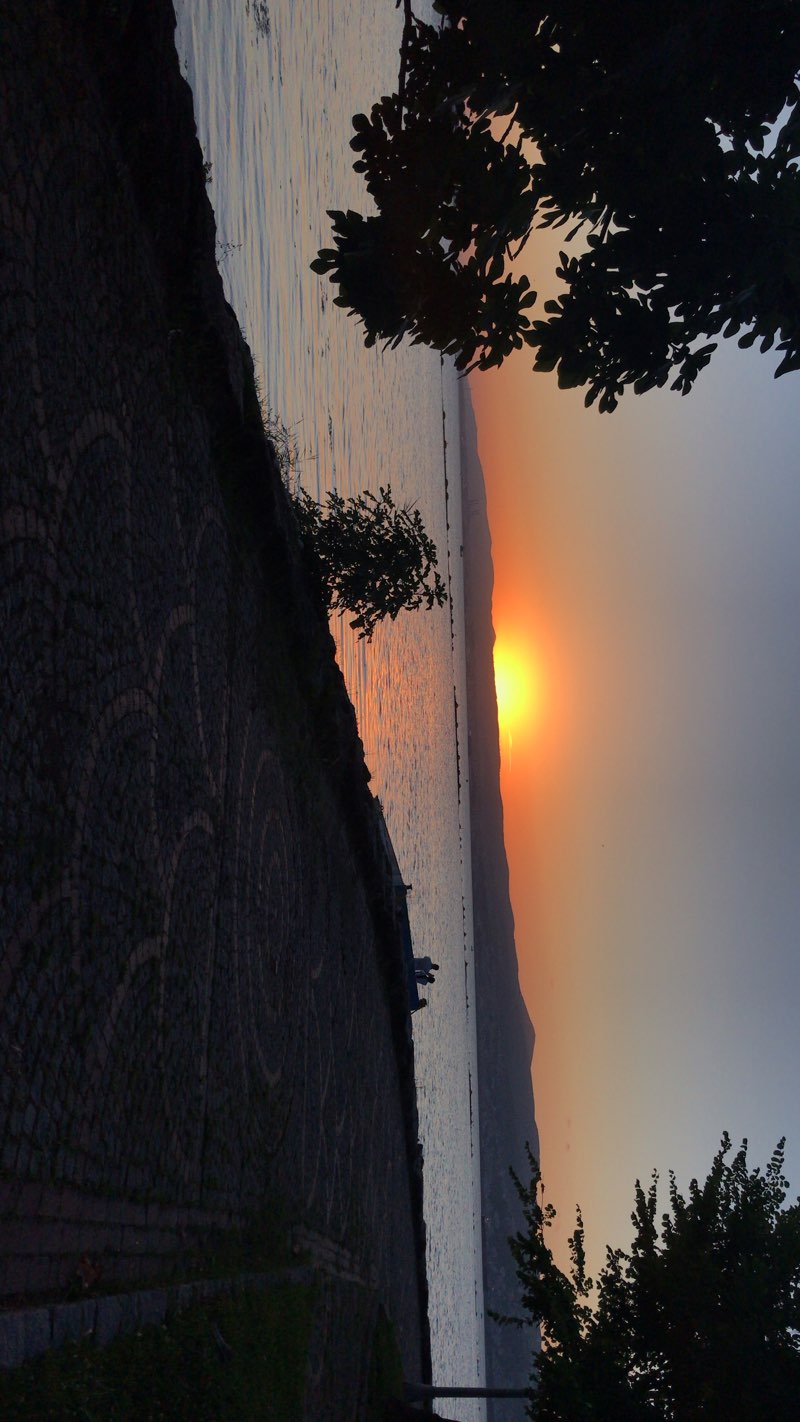 walking near me in Anıtpark in winter