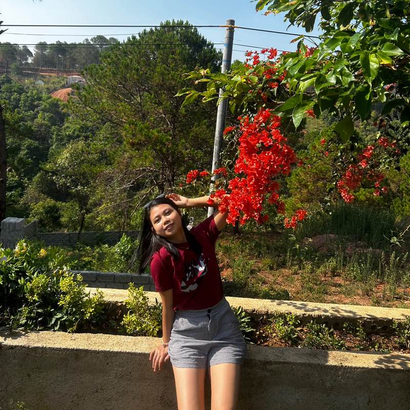 Hnin Le Htun profile