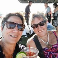 Elizabeth Hudson profile