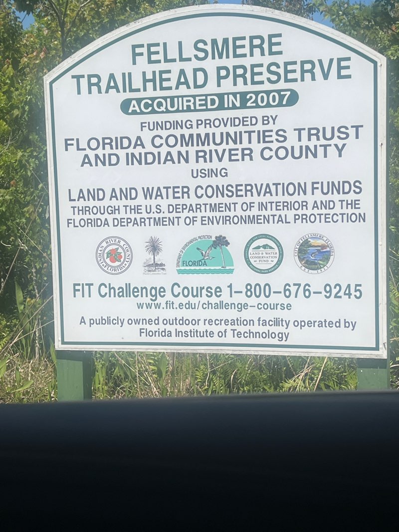 walking near me in Fellsmere Trailhead Preserve in spring
