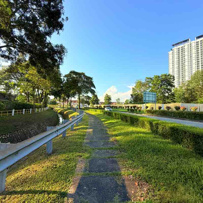 Ell Typewriter post 1