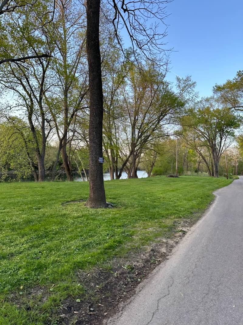 walking near me in Miami Riverview Park in winter