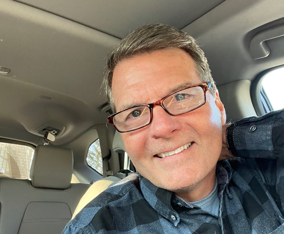 Bob 🏃🏻🎸🐈🐈‍⬛