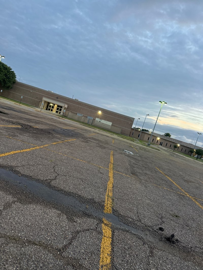 walking near me in Monroe Civic Center in summer