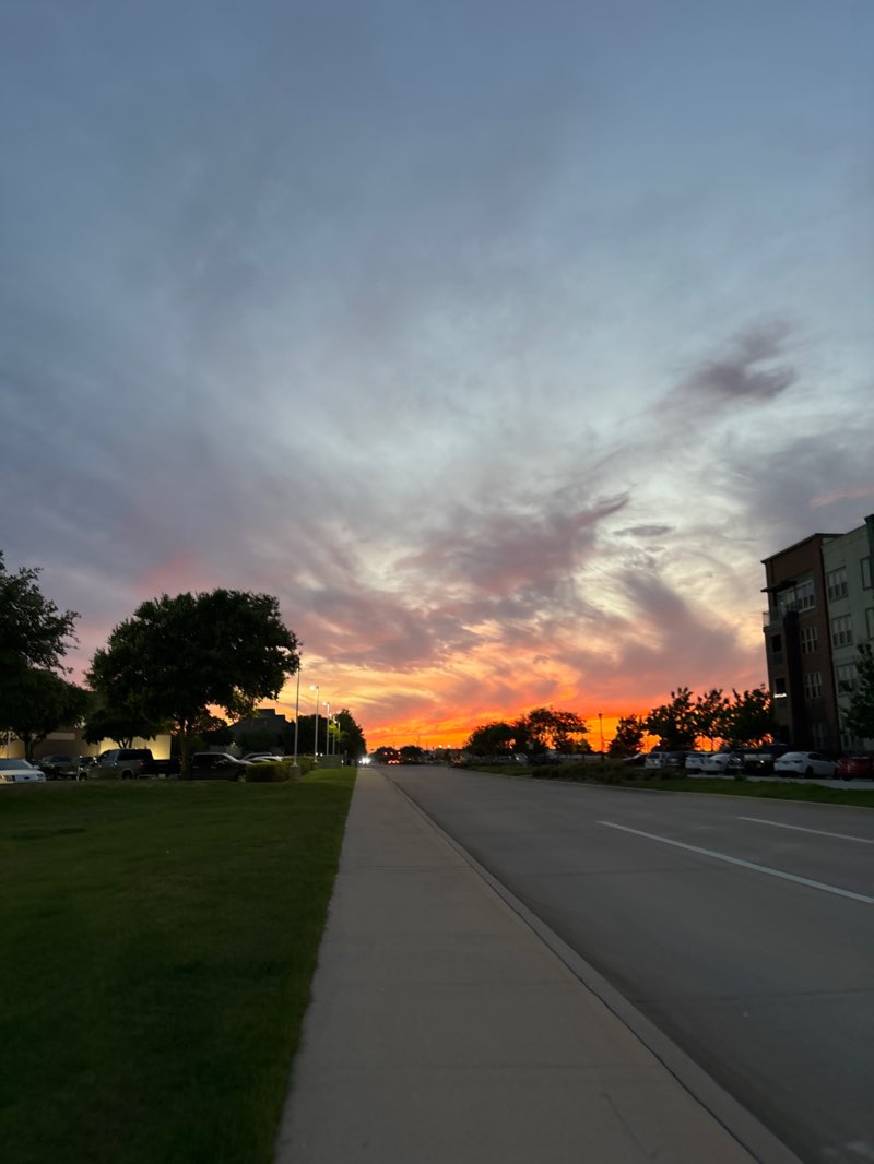 walking near me in Fairplay Park in winter