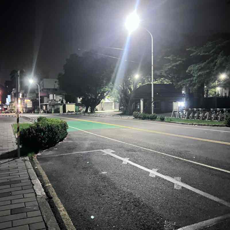 雄 post 2
