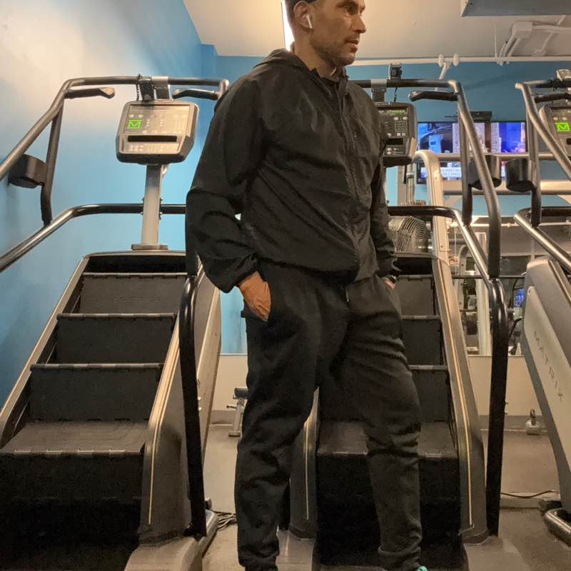 Mike Ryes🇵🇷🗽 post 1