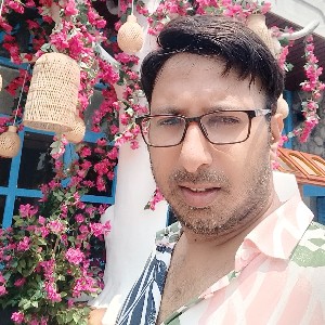 Amrit 🇮🇳 profile