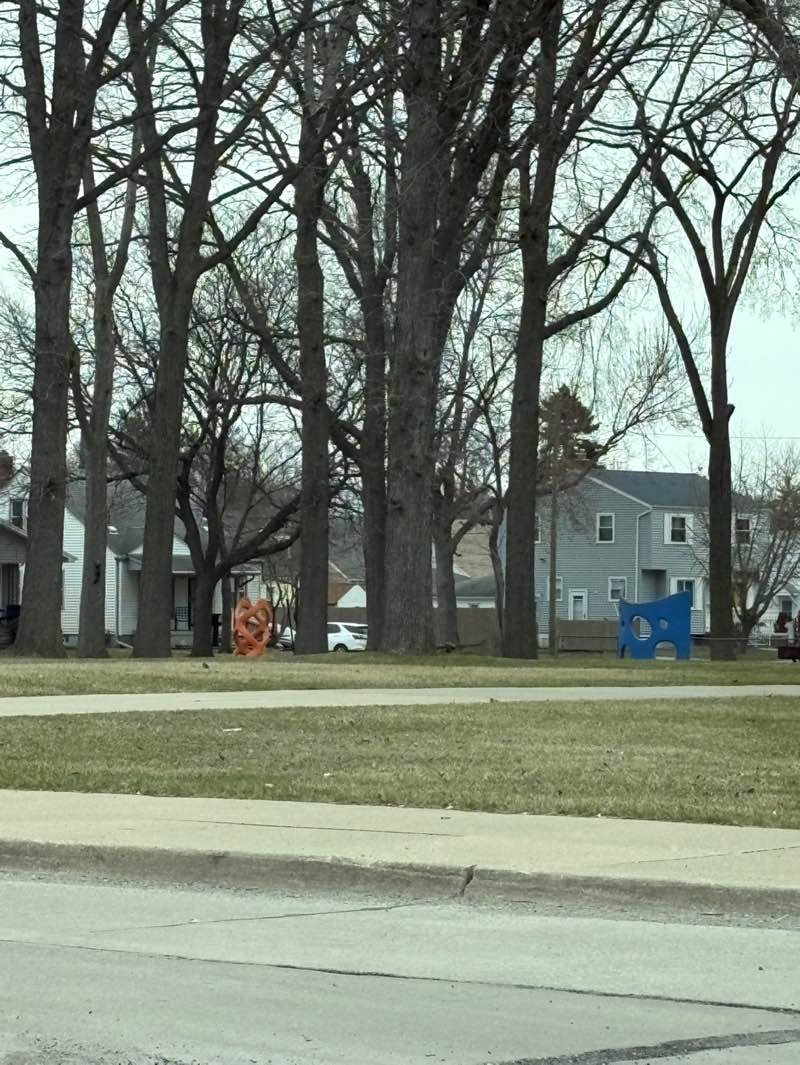 walking near me in Youth Center Park in spring