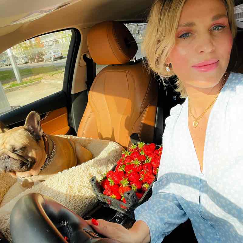 Natali🤍💙❤️🌷🐶 post 3