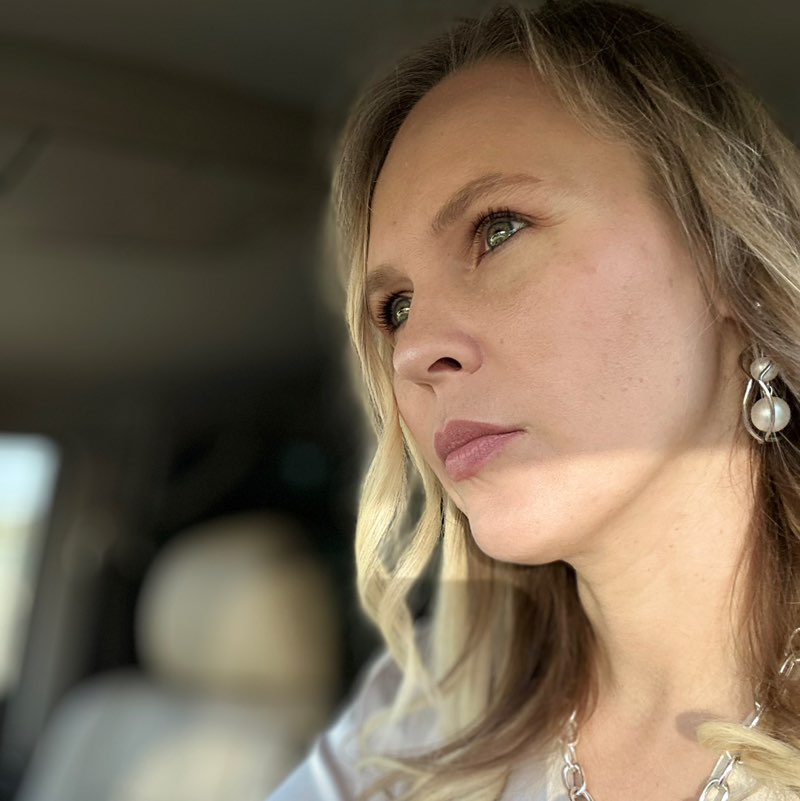 Виктория profile