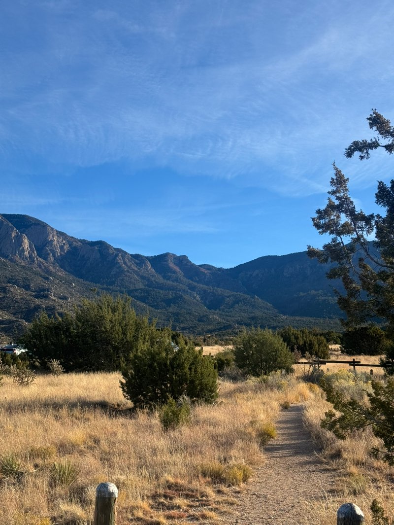 walking near me in Elena Gallegos Picnic Area/Albert G. Simms Park in autumn