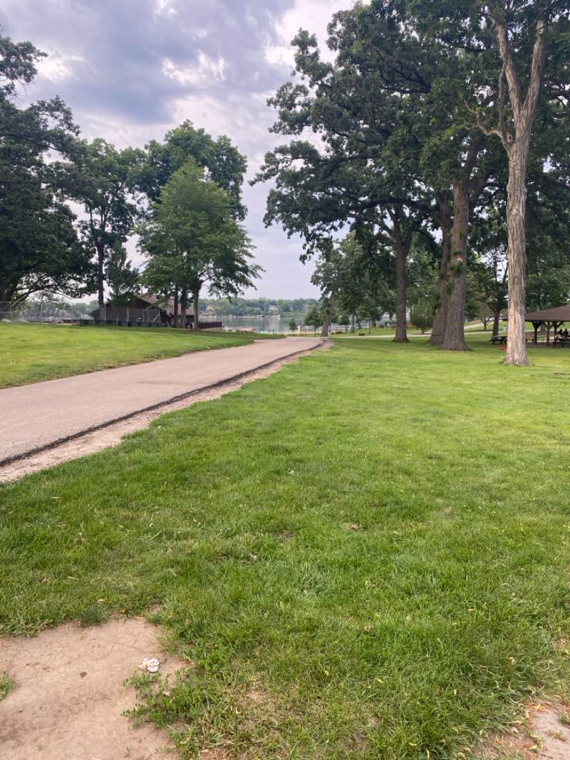 walking near me in Paulus Park in summer