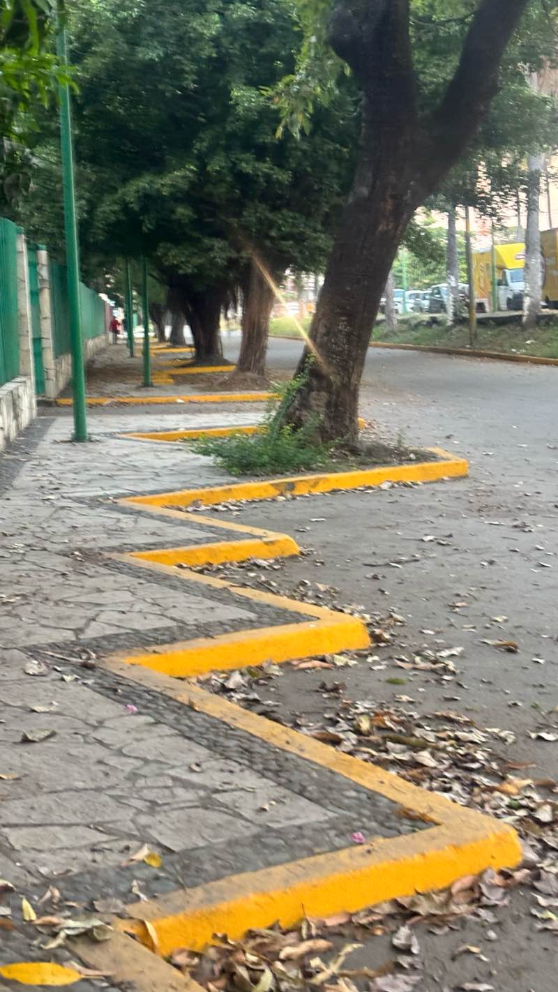 walking near me in Parque ecologico Tapachula in winter