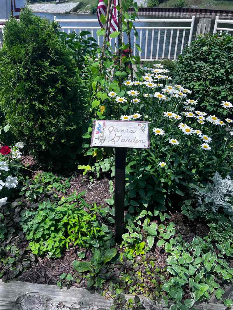 walking near me in North Riverwalk and Veterans Memorial Park in summer