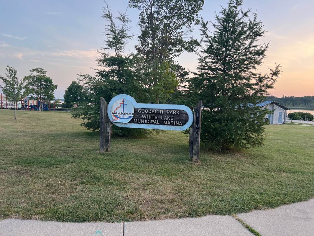 walking near me in Goodrich Park in autumn