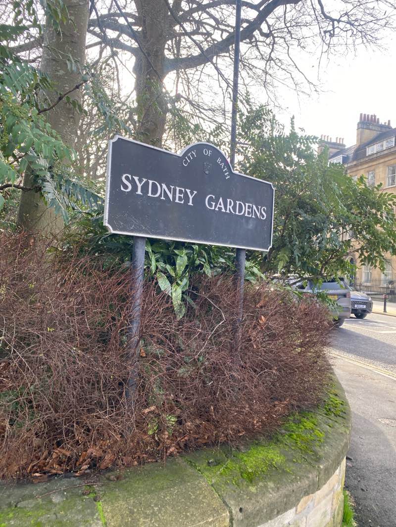 walking near me in Sydney Gardens in winter