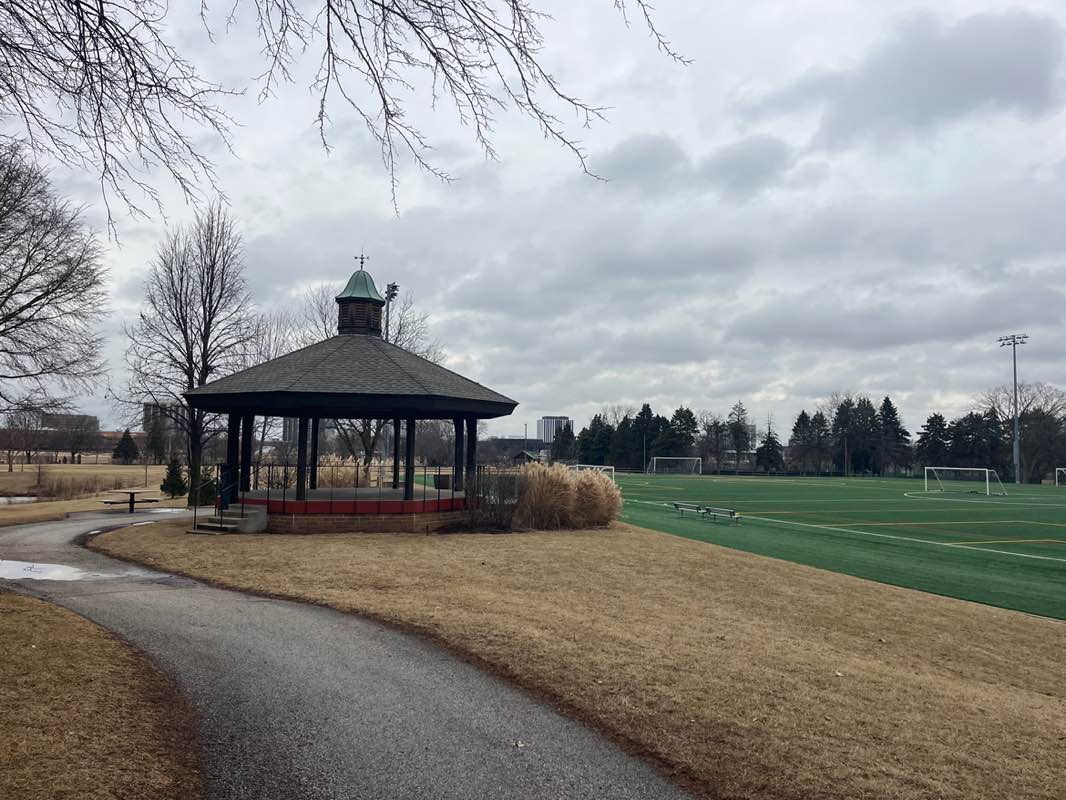 walking near me in Central Park in spring