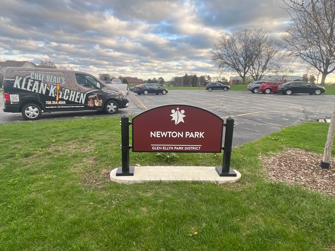 walking near me in Newton Park in spring