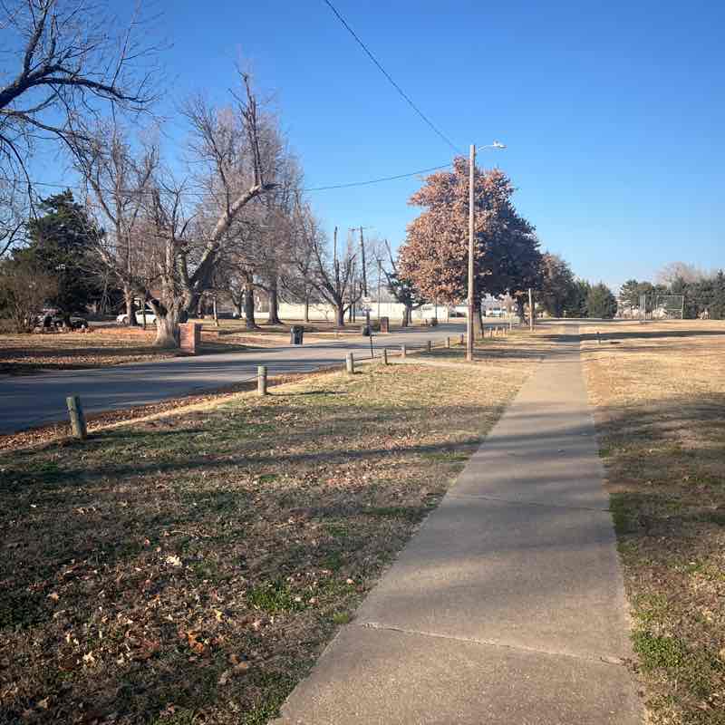 Sharoya Minnis post 2